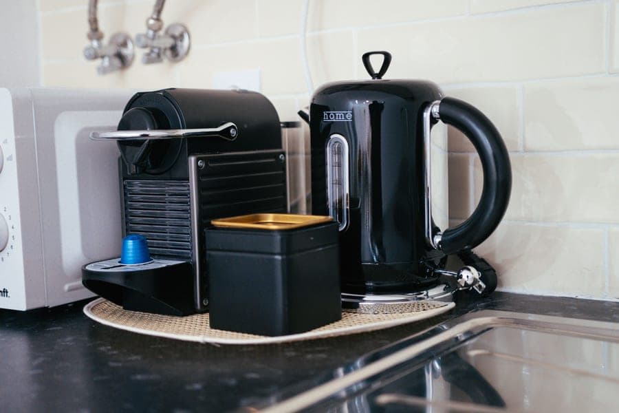 Compact electric brewing system in a home kitchen